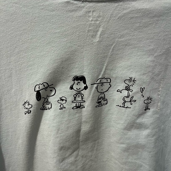 🩵 Peanuts Gang Graphic Tee – UNIQLO UT XL - Picture 8 of 8